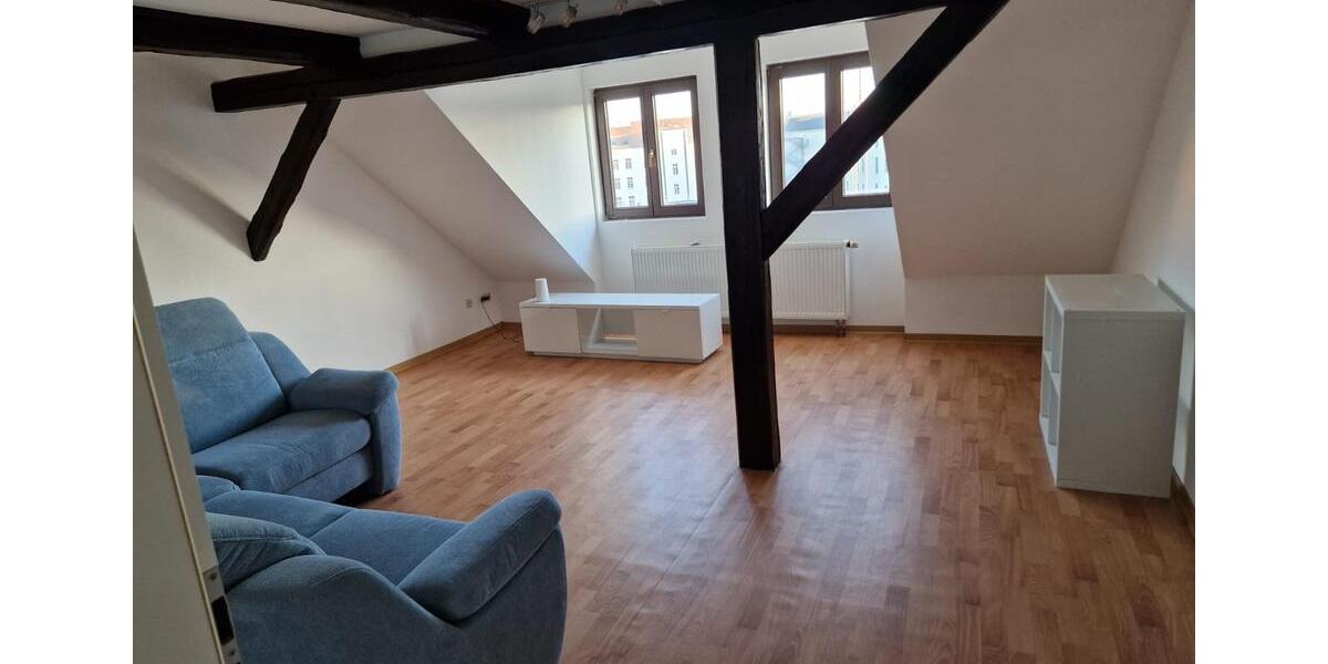 Dachgeschoßwohnung Niesky - 3 Zimmer, 65 m&sup2;, 750&euro; | Angebot:26587580
