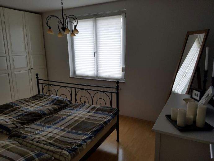 Etagenwohnung Villingen-Schwenningen Schwenningen - 3 Zimmer, 90 m&sup2;, 960&euro; | Angebot:26318670