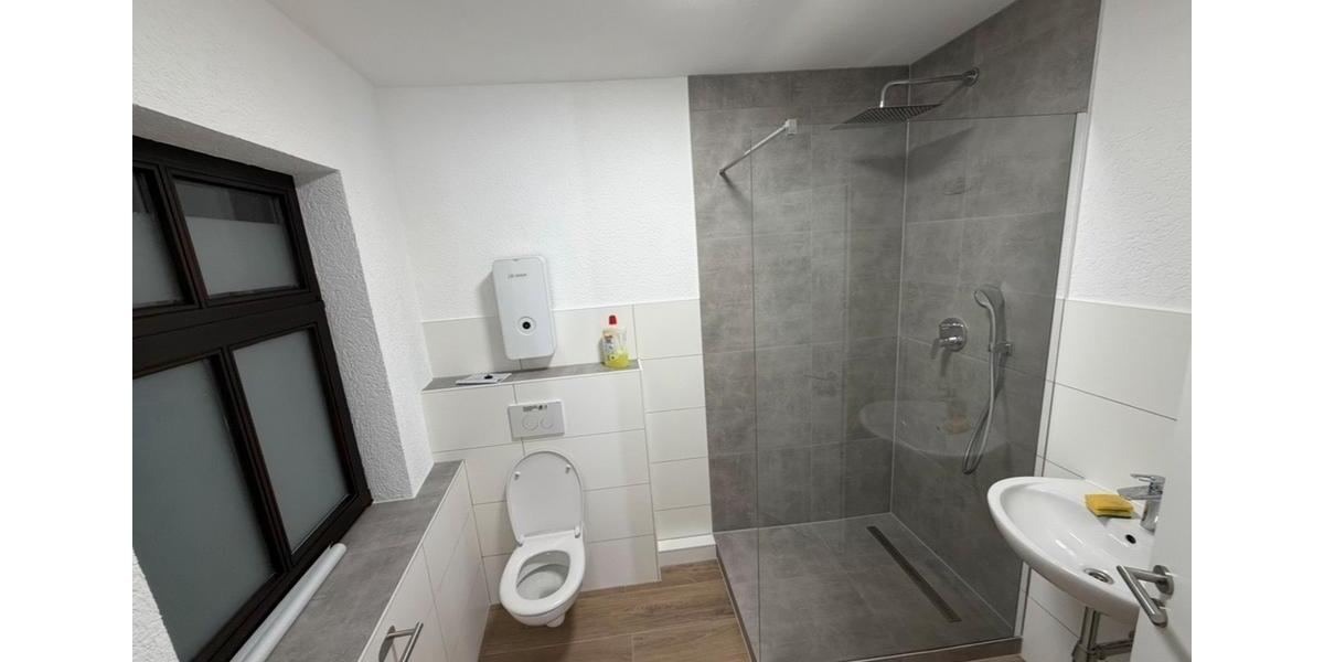 Etagenwohnung Grünberg - 2 Zimmer, 75 m&sup2;, 750&euro; | Angebot:26323152