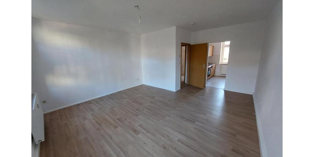 Etagenwohnung Roßwein - 1 Zimmer, 39 m&sup2;, 205&euro; | Angebot:25375179