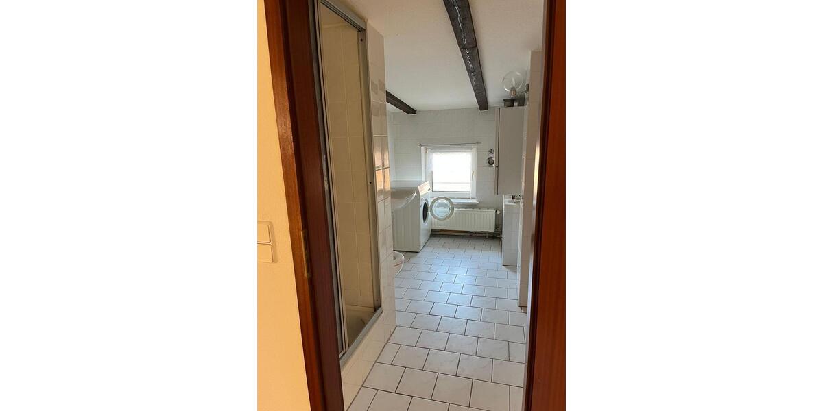 Dachgeschoßwohnung Schönebeck (Elbe) - 3 Zimmer, 71 m&sup2;, 490&euro; | Angebot:25894827