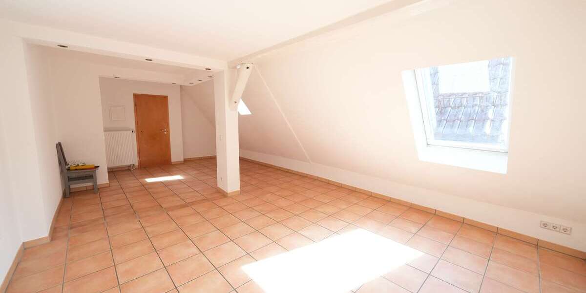 Wohnung zum Mieten in Dettingen an der Erms 1.190 € 110 m² 4 zimmer