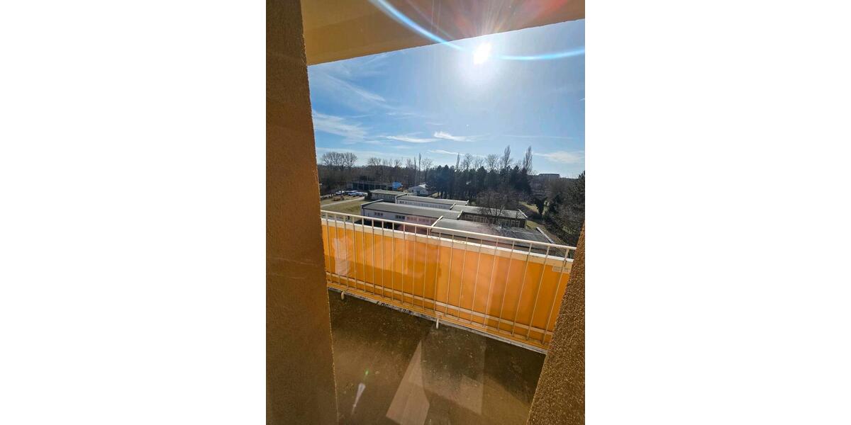 Etagenwohnung Genthin - 1 Zimmer, 33 m&sup2;, 230&euro; | Angebot:26088597