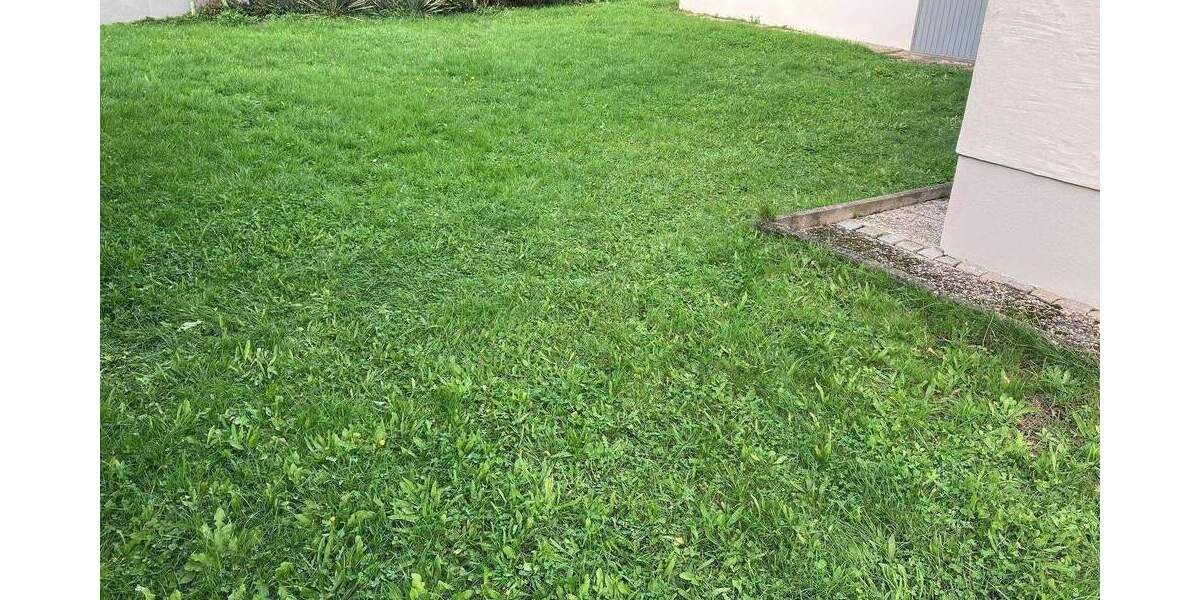 Etagenwohnung Erlangen Hüttendorf - 3 Zimmer, 85 m&sup2;, 850&euro; | Angebot:24632664