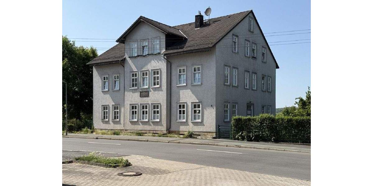 Etagenwohnung Gotha - 3 Zimmer, 83 m&sup2;, 580&euro; | Angebot:26816277