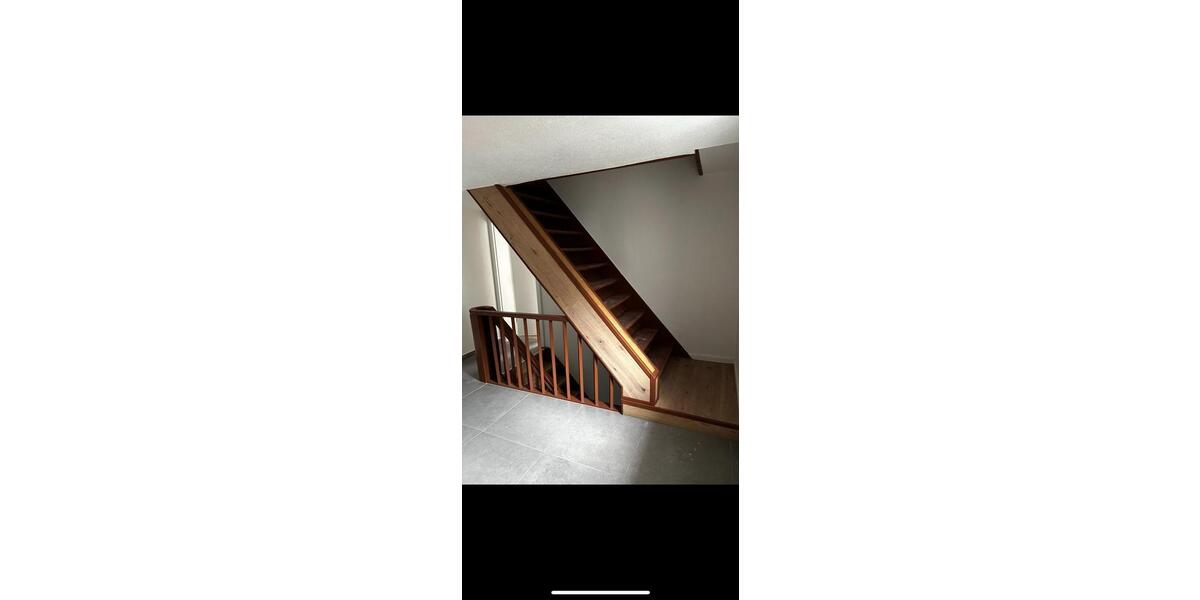 Dachgeschoßwohnung Hohberg - 3 Zimmer, 68 m&sup2;, 800&euro; | Angebot:25083203