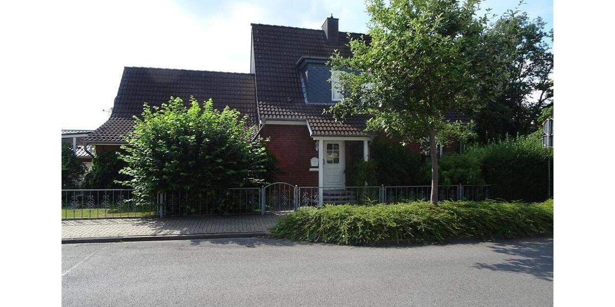 Einfamilienhaus Munster - 3 Zimmer, 125 m&sup2;, 1.190&euro; | Angebot:25349682