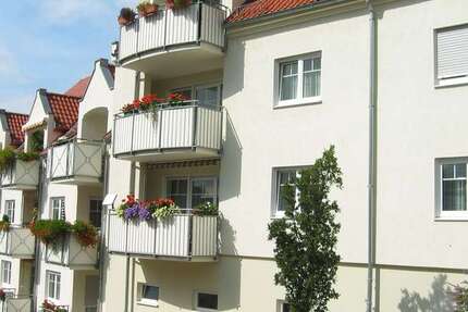 Wohnung Meerane - 2 Zimmer, 67 m&sup2;, 470&euro; | Angebot:27270943