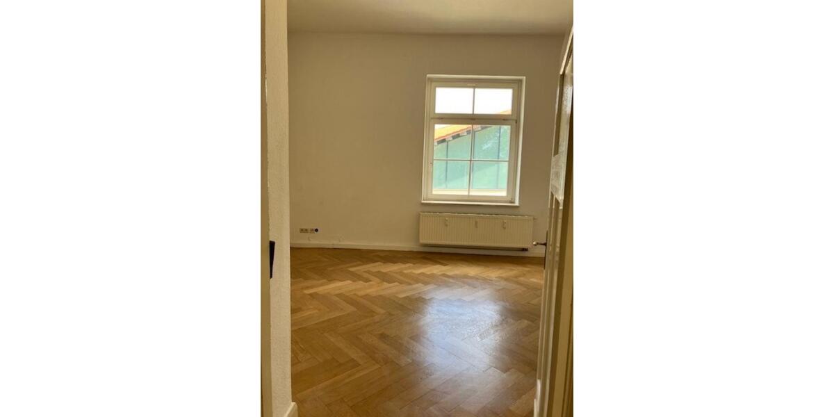 Etagenwohnung Blankenburg (Harz) - 3 Zimmer, 126 m&sup2;, 670&euro; | Angebot:21395487