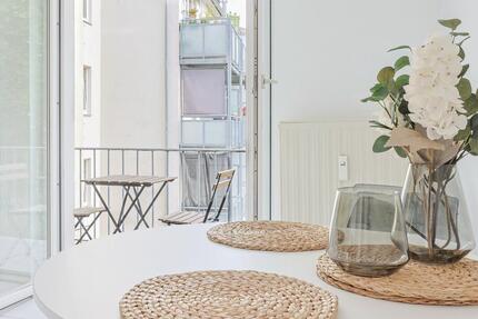 Wohnen auf Zeit Düsseldorf Pempelfort - 1 Zimmer, 41 m&sup2;, 1.600&euro; | Angebot:24587786