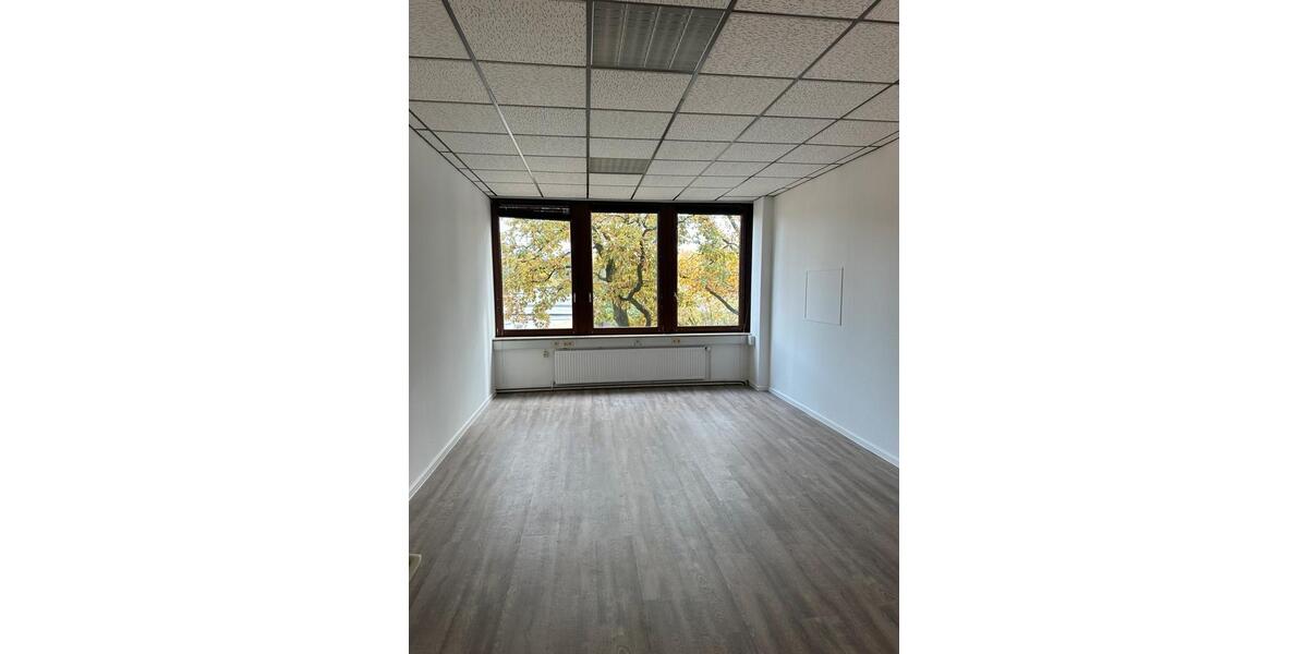 Gewerbeobjekt Schenefeld - 8&euro; | Angebot:24977960