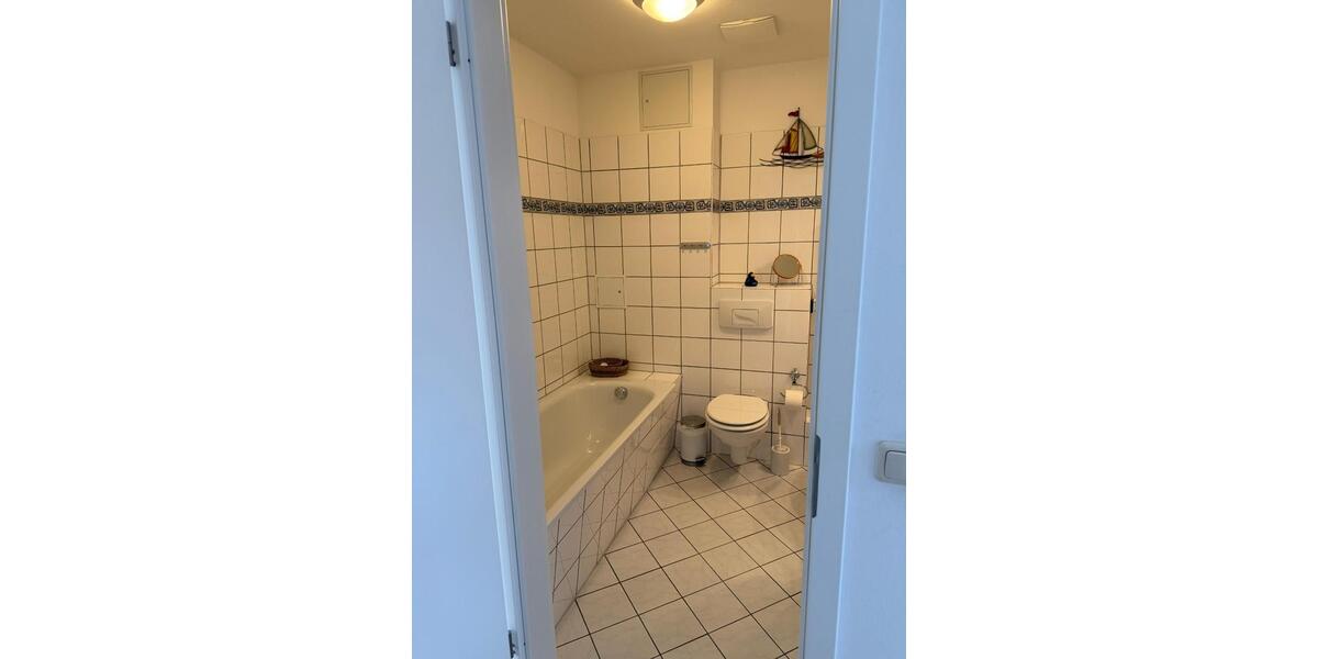Etagenwohnung Rostock Hohe Düne - 2 Zimmer, 50 m&sup2;, 1.300&euro; | Angebot:25225459
