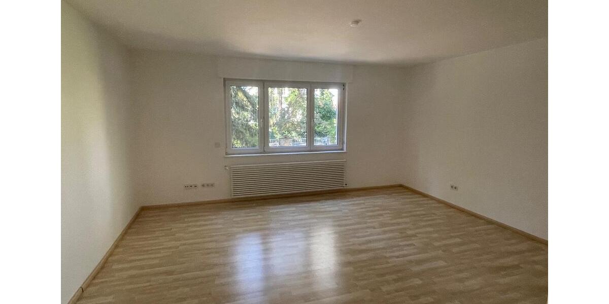 Terrassenwohnung Darmstadt Eberstadt - 3 Zimmer, 110 m&sup2;, 1.780&euro; | Angebot:24344984