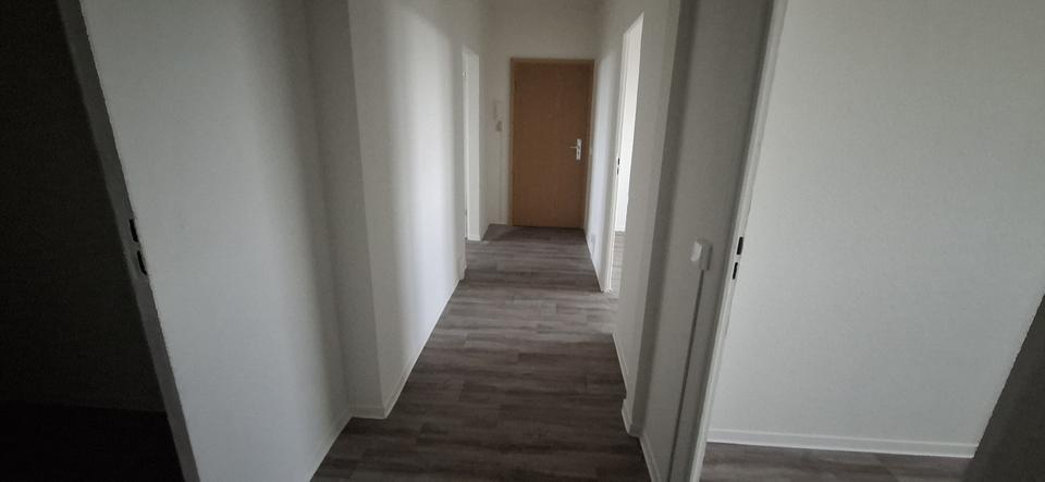 Etagenwohnung Parchim - 3 Zimmer, 58 m&sup2;, 430&euro; | Angebot:24914294