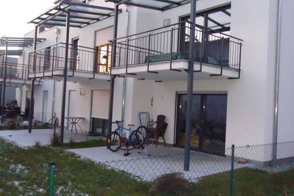 Helle 2 Zimmer Wohnung mit Balkon