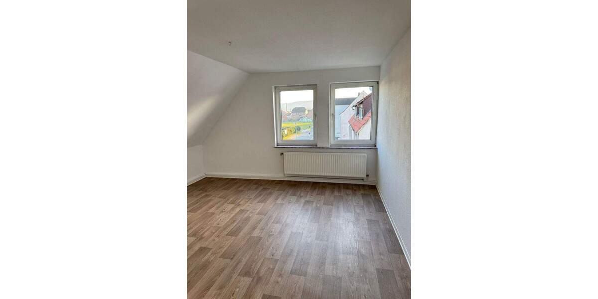 Etagenwohnung Lauenförde - 3 Zimmer, 67 m&sup2;, 385&euro; | Angebot:25667987
