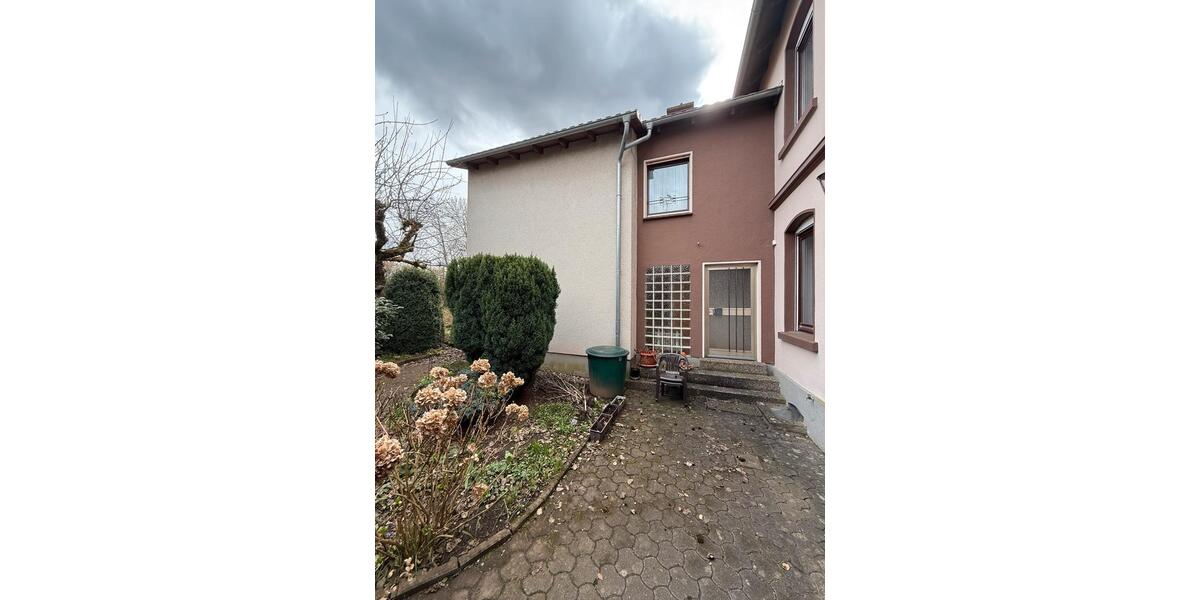 Etagenwohnung Korbach - 2 Zimmer, 58 m&sup2;, 460&euro; | Angebot:26039775