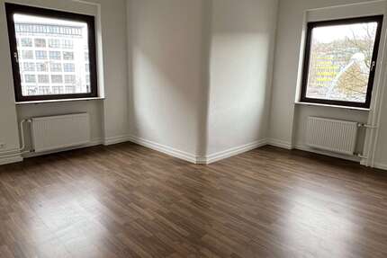 Wohnung Pforzheim Weststadt - 2 Zimmer, 55 m&sup2;, 550&euro; | Angebot:25304888