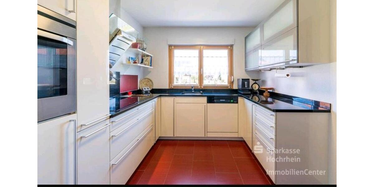 Hochparterre Rickenbach - 5.5 Zimmer, 199 m&sup2;, 1.900&euro; | Angebot:25311137