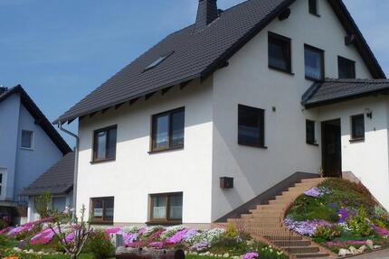 Wohnung Gefell - 6 Zimmer, 180 m&sup2;, 320&euro; | Angebot:26020431