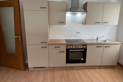 2-Zimmer Wohnung mit EBK in Kronenburg zimmer