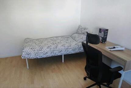 Wohnen auf Zeit Stutensee - 4 Zimmer, 18 m&sup2;, 550&euro; | Angebot:26031980