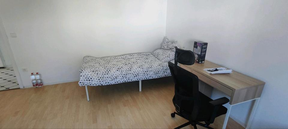 Wohnen auf Zeit Stutensee - 4 Zimmer, 18 m&sup2;, 550&euro; | Angebot:26031980