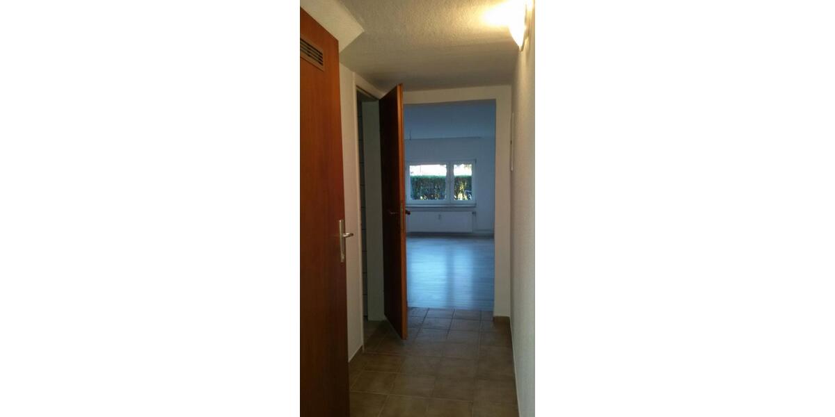 Erdgeschoßwohnung Schortens - 2 Zimmer, 32 m&sup2;, 350&euro; | Angebot:26656894