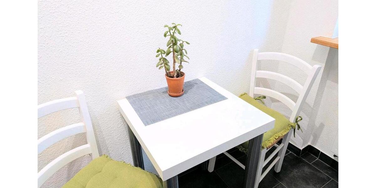 Etagenwohnung Wiesbaden Biebrich - 2 Zimmer, 41 m&sup2;, 1.000&euro; | Angebot:26688927