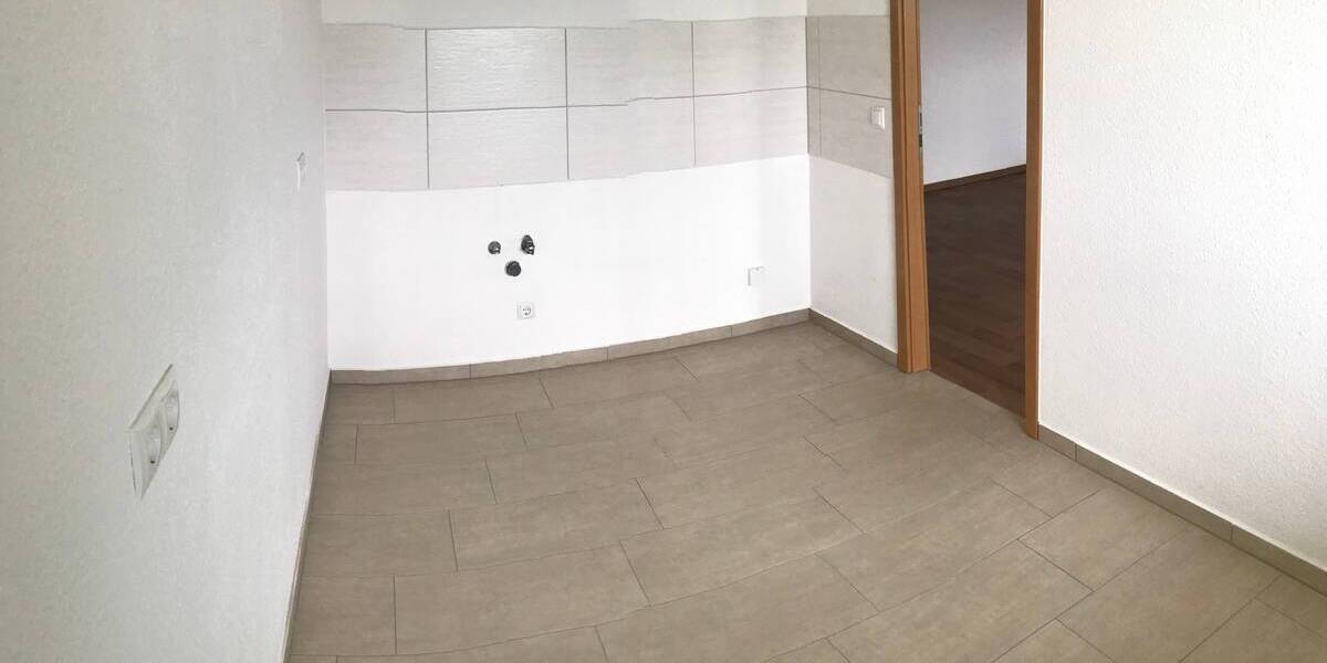 Etagenwohnung Bitterfeld-Wolfen Wolfen - 3 Zimmer, 68 m&sup2;, 481&euro; | Angebot:25781241