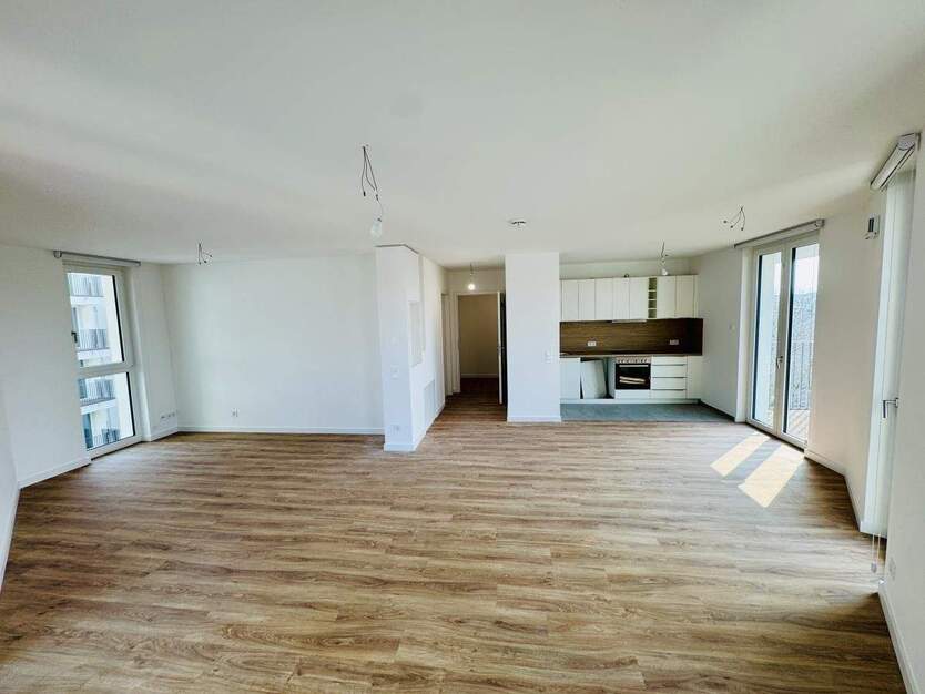 Charmante und Helle Wohnung mit großem Sonnenbalkon im Erstbezug! 2 zimmer