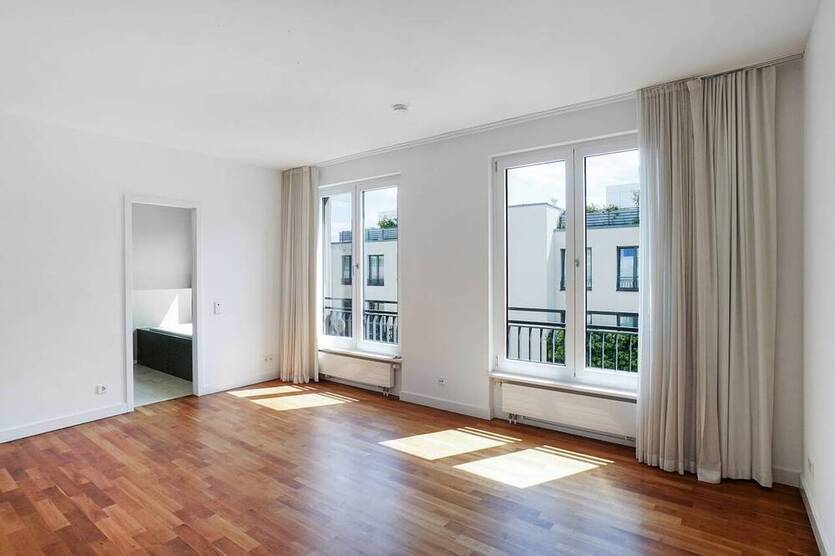 Hauptstadtpanorama inklusive - Exklusives Penthouse im Berliner Herzen