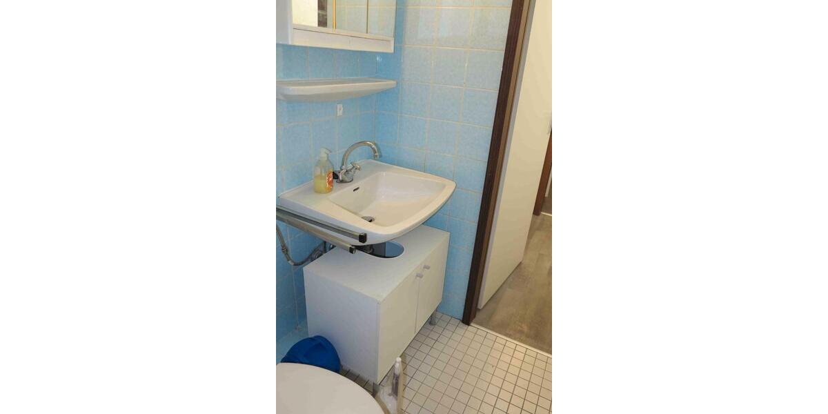 Etagenwohnung Saarbrücken St. Arnual - 1 Zimmer, 24 m&sup2;, 450&euro; | Angebot:26348048