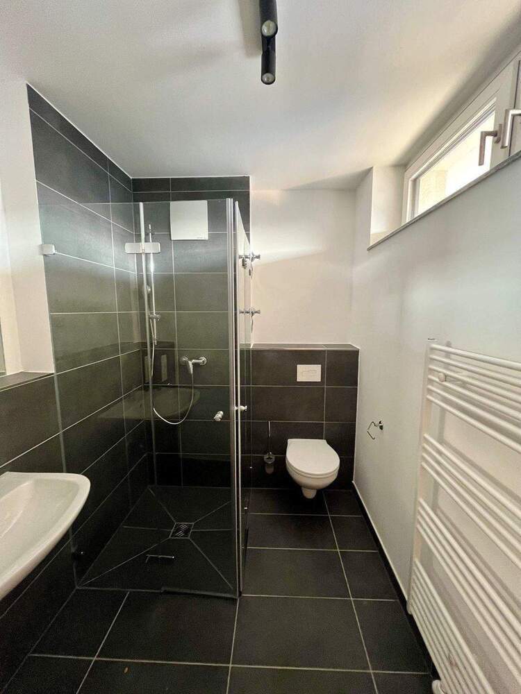 Erstbezug! Möblierte 1-Zimmer-Wohnungen mit Balkon!