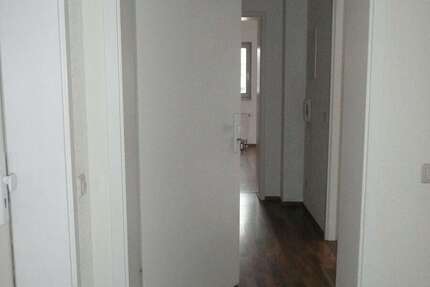 Wohnung zum Mieten in Zwickau 675 € 103.12 m² 4 zimmer