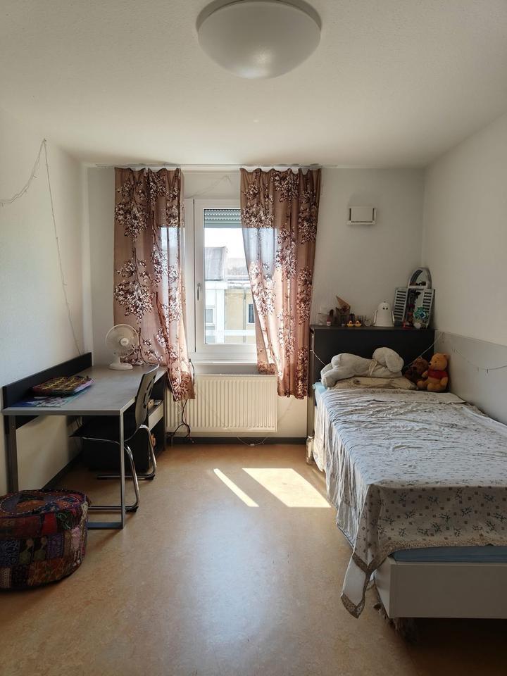 1 WG-Zimmer in Stuttgart City nur für September