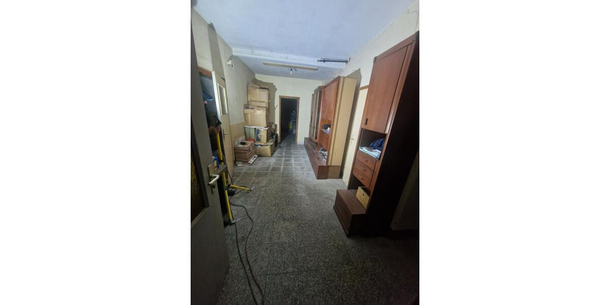 Einfamilienhaus Dresden Cotta - 20 Zimmer, 600 m&sup2;, 1.000&euro; | Angebot:25979464