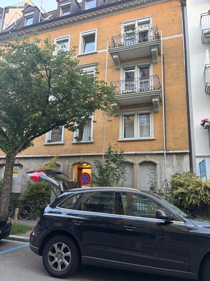 WG ZIMMER IN ZÜRICH befristet 30.4.25 absofort zuvermieten zimmer