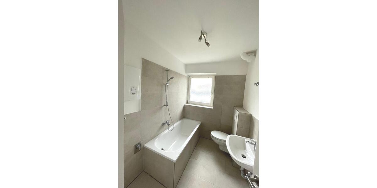 Erdgeschoßwohnung Amberg - 2 Zimmer, 52 m&sup2;, 555&euro; | Angebot:25070814