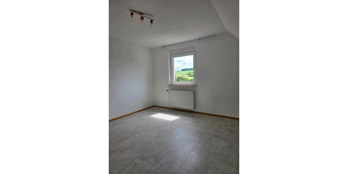 Einfamilienhaus Rammelsbach - 7 Zimmer, 150 m&sup2;, 950&euro; | Angebot:26687007