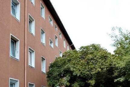 Renovierte 3-Zimmer-Wohnung in zentraler Lage ab sofort für Sie frei zimmer