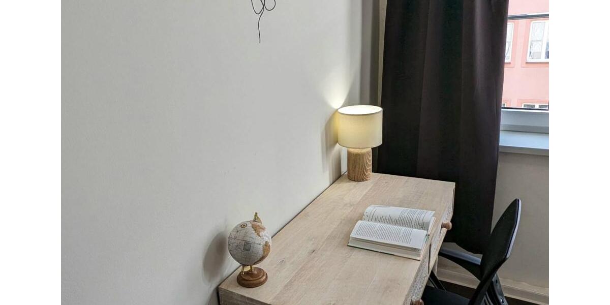 Voll möblierte 2-Zimmer-Whg. im Zentrum von Cottbus-3 Personen(I) 2 zimmer