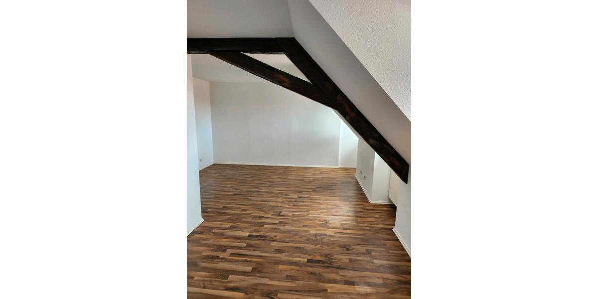 Dachgeschoßwohnung Wernigerode - 1 Zimmer, 39 m&sup2;, 279&euro; | Angebot:26039579