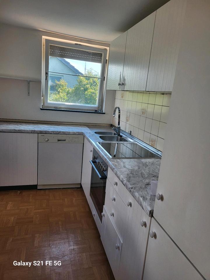 Dachgeschoßwohnung 3,5 Zimmer