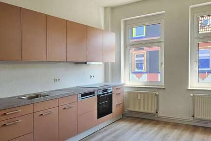 Wohnung Magdeburg Sudenburg - 2 Zimmer, 69 m&sup2;, 587&euro; | Angebot:23042334