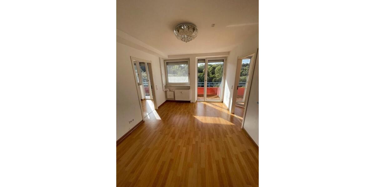 Etagenwohnung Kusel - 3 Zimmer, 72 m&sup2;, 680&euro; | Angebot:24840795