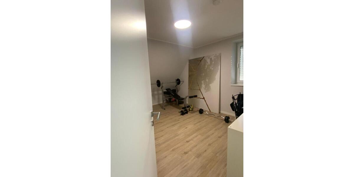 Dachgeschoßwohnung Bocholt Stenern - 4 Zimmer, 110 m&sup2;, 1.380&euro; | Angebot:25822571