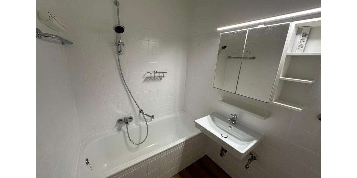 Etagenwohnung Babenhausen - 3 Zimmer, 94 m&sup2;, 920&euro; | Angebot:25364683