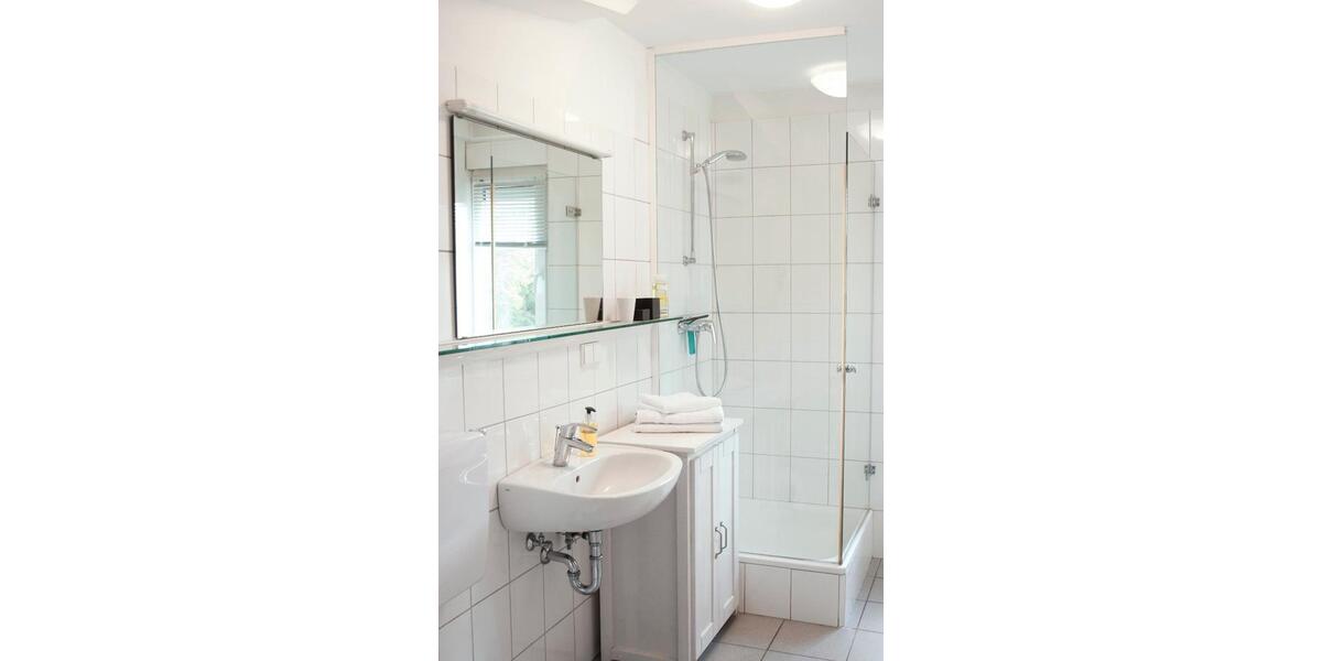 Wohnen auf Zeit Würzburg Dürrbachau - 1 Zimmer, 30 m&sup2;, 1.000&euro; | Angebot:26522613