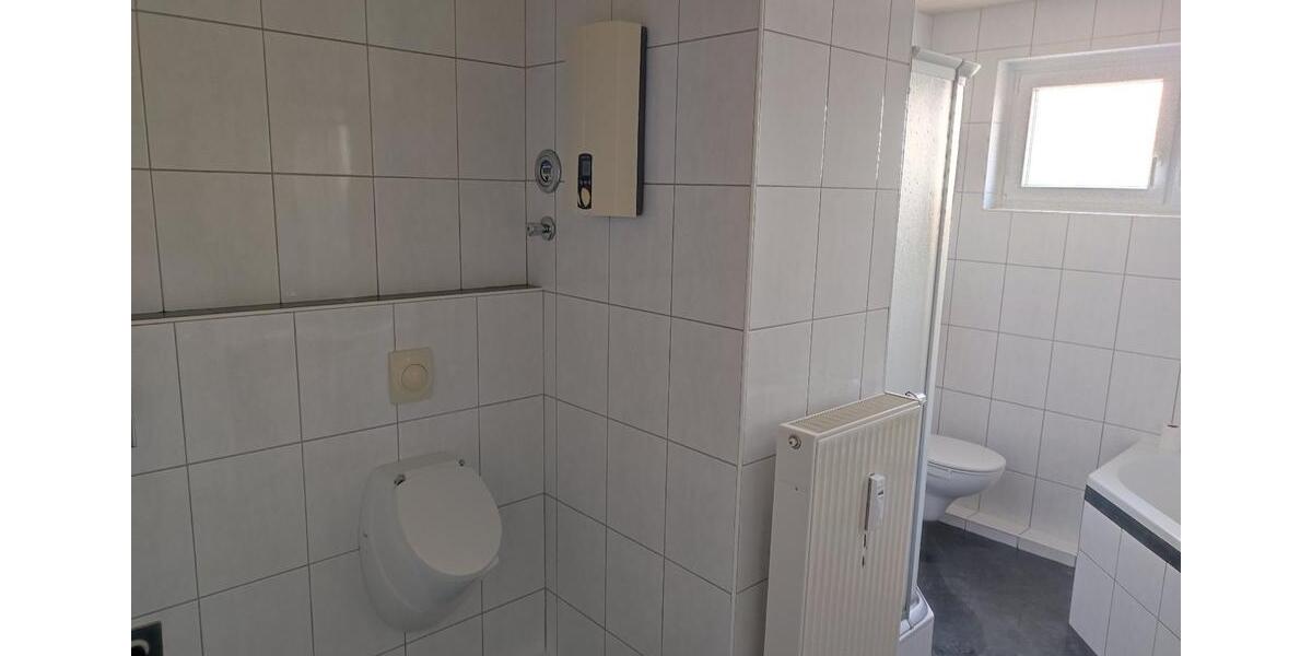 Dachgeschoßwohnung Wolfsburg Almke - 3 Zimmer, 75 m&sup2;, 820&euro; | Angebot:24766359